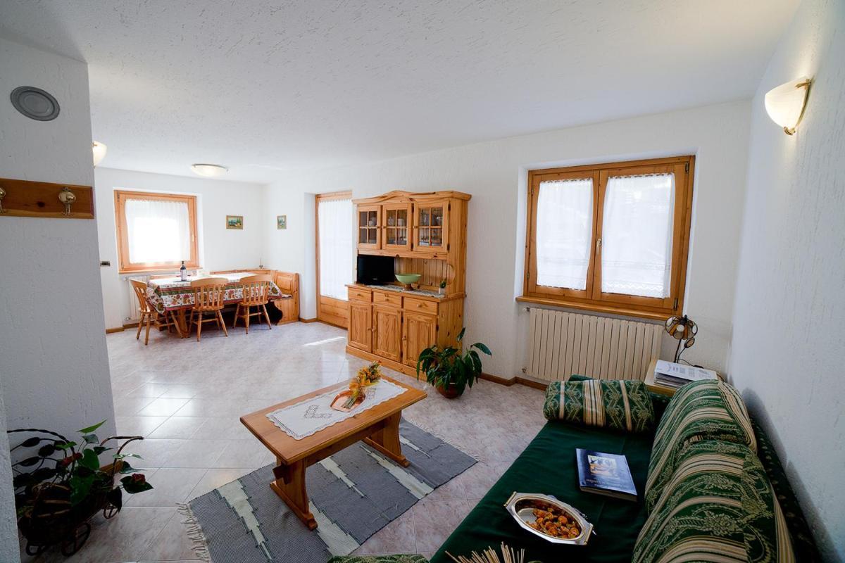 Chalet Bucaneve サンタ・カテリーナ・ヴァルフルヴァ エクステリア 写真