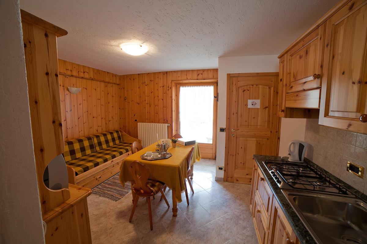Chalet Bucaneve サンタ・カテリーナ・ヴァルフルヴァ エクステリア 写真