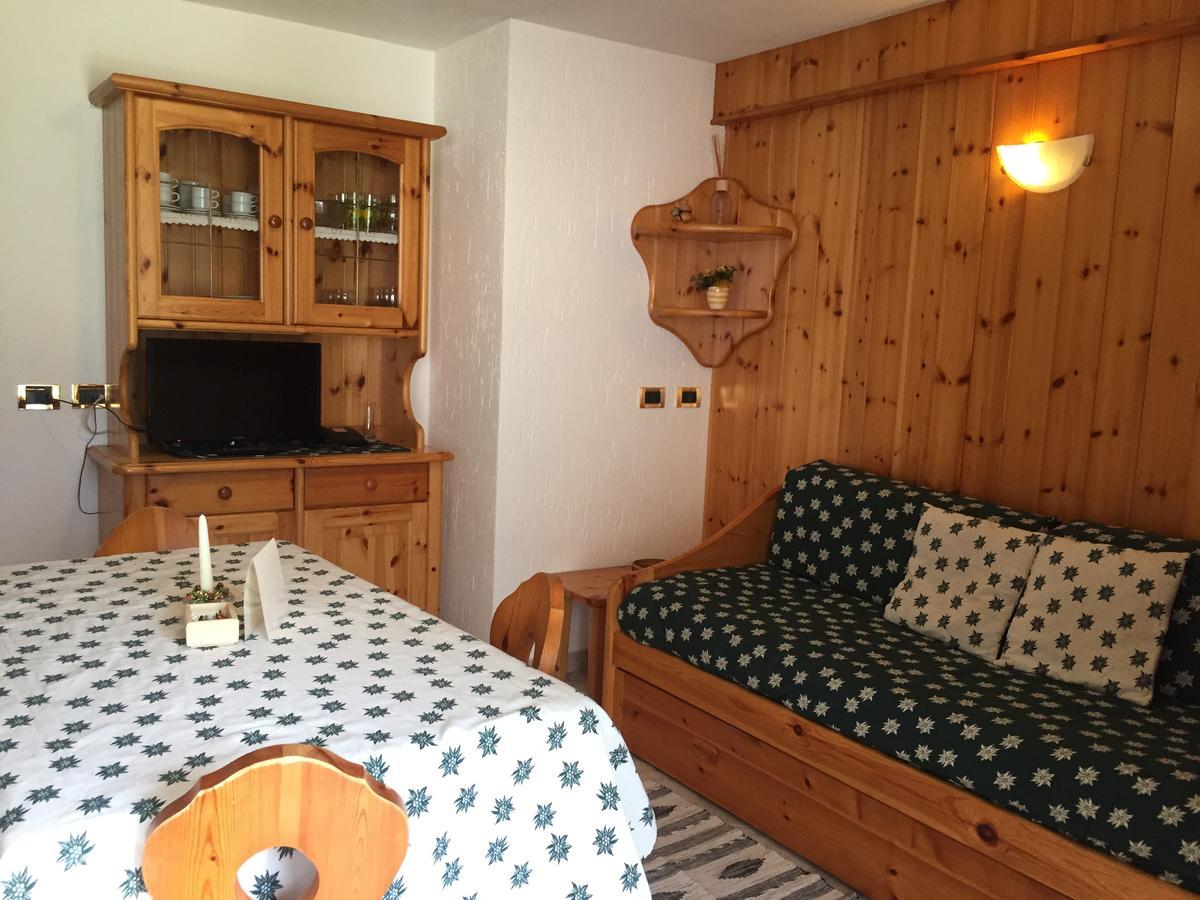 Chalet Bucaneve サンタ・カテリーナ・ヴァルフルヴァ エクステリア 写真
