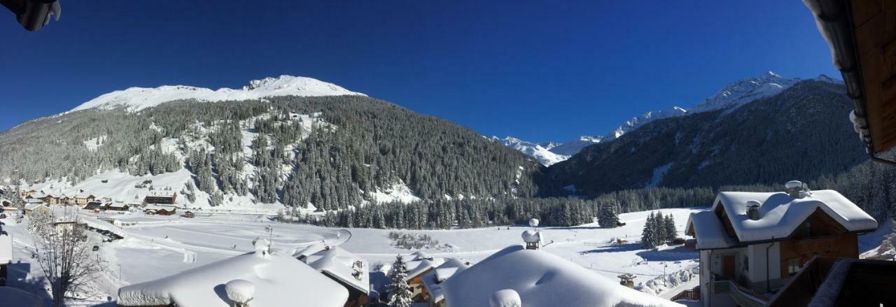 Chalet Bucaneve サンタ・カテリーナ・ヴァルフルヴァ エクステリア 写真