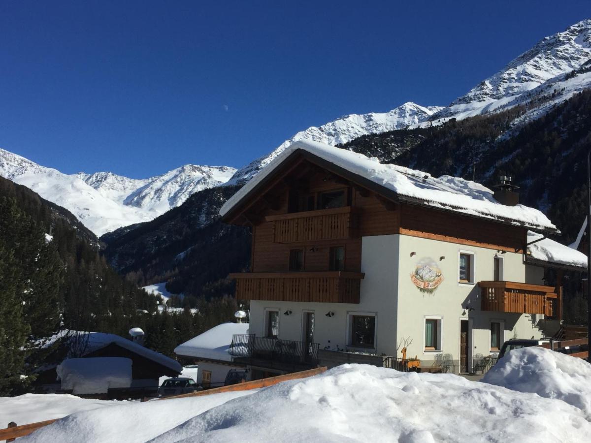 Chalet Bucaneve サンタ・カテリーナ・ヴァルフルヴァ エクステリア 写真